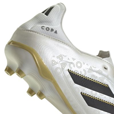 6. Buty piłkarskie adidas Copa Pure III League FG/MG M JH6296