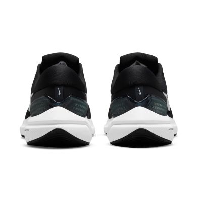 5. Buty do biegania Nike Air Zoom Vomero 16 M DA7245-001
