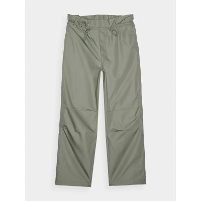 8. Spodnie casual parachute oversize damskie 4F 4FRSS24TTROF1330-44S