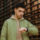 15. Pasek Spigen Rugged Armor Pro na Samsung Galaxy Watch 8 44 mm - czarny mat