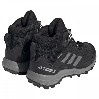 4. Buty adidas Terrex Mid Gtx K Jr IF7522