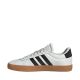 11. Buty adidas VL Court 3.0 W JR8674