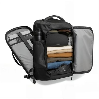 4. Plecak Tech-Protect Defender S70 RYANAIR & WIZZAIR 24L na laptop - czarny