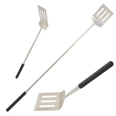 17. ŁOPATKA TELESKOPOWA DO GRILLA 59CM