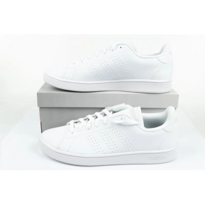 11. Buty adidas Advantage Base M EE7692