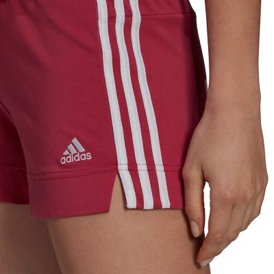17. Spodenki adidas Essentials Slim Short W GM5530
