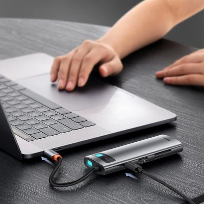 14. Baseus Metal Gleam Series multifunkcjonalny HUB USB 7w1 Typ C HDMI czytnik kart TF PD szary (WKWG020113)