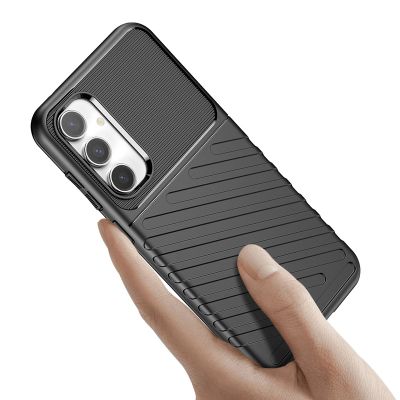 7. Pancerne etui Samsung Galaxy S23 FE Thunder Case - czarne