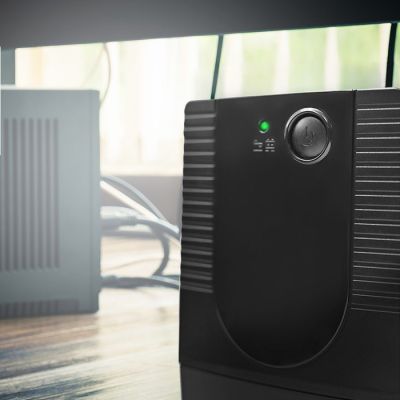 17. QOLTEC ZASILACZ AWARYJNY UPS LINE INTERACTIVE | MONOLITH | 650VA | 360W