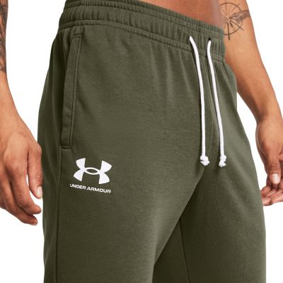 7. Spodnie Under Armour Rival Terry Jogger M 1380843 390
