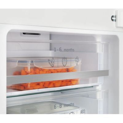 6. Lodówka do zabudowy AMICA BK3055. 6 NFM(E)