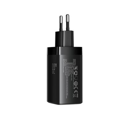 5. Ładowarka sieciowa Joyroom JR-TG10 65W GaN 2x USB-C + USB-A z kablem 100W USB-C - USB-C 1.2m - czarna