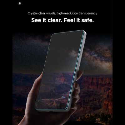 11. Szkło prywatyzujące Spigen Glas.Tr Ez Fit Pro HD na Samsung Galaxy S26+