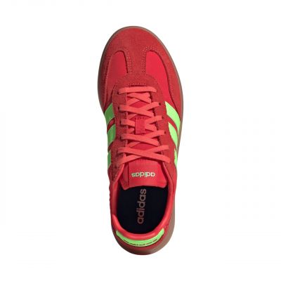 4. Buty adidas Barreda Decode W JR3539