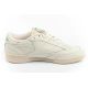 24. Buty Reebok Club Vintage M DV6434
