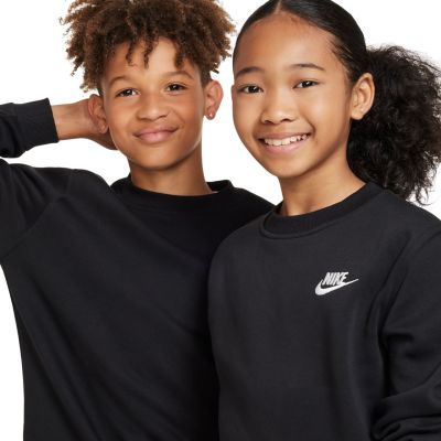 6. Bluza dla dzieci Nike Sportswear Club Fleece czarna FD3006 010