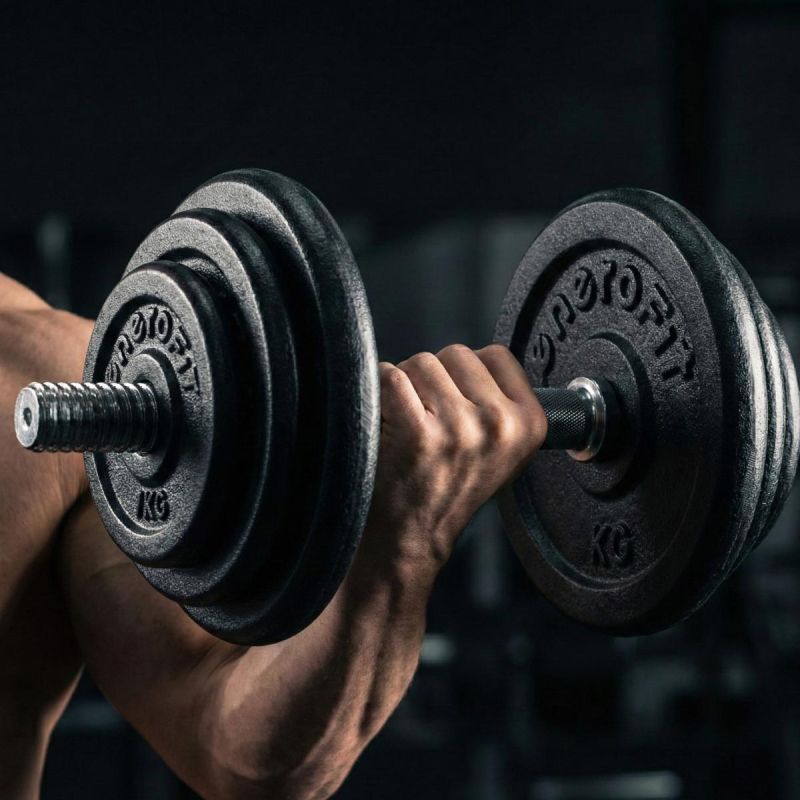 15. OBCIĄŻENIE ŻELIWNE CZARNE 1 KG ENERO FIT fi26,5 1 SZT