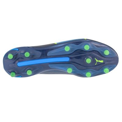 4. Buty piłkarskie Puma King Ultimate FG/AG M 107563-04