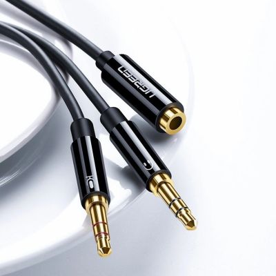 9. Ugreen kabel rozdzielacz AUX 3,5 mm mini jack (żeński) - 2x 3,5 mm mini jack (męski - mikrofon i słuchawki) czarny (AV140 20899)