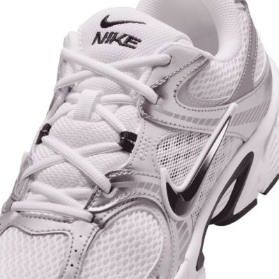 8. Nike buty męskie V5 RNR HJ5228-104