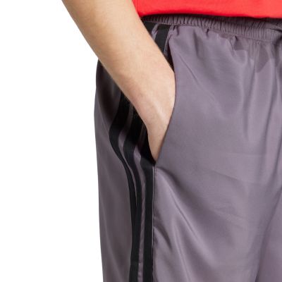 12. Spodenki adidas Essentials 3-Stripes Chelsea M JW1902