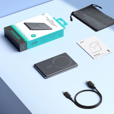 9. Powerbank Joyroom JR-PBM08 5000mAh 20W ultracienki z ładowaniem indukcyjnym - szary