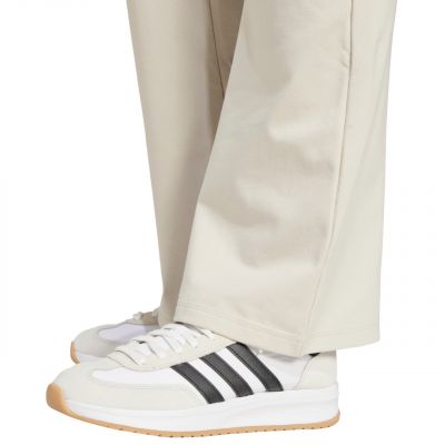 5. Spodnie adidas Essentials Small Logo Flared W JD3072