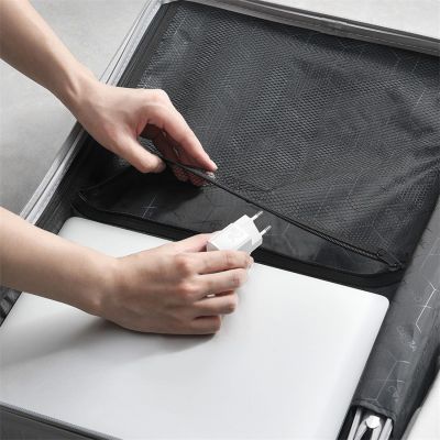 11. Ładowarka sieciowa Baseus Cube 20W PD USB-C - biała