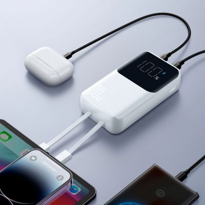 13. Mini powerbank Joyroom JR-PBC06 z wbudowanymi kablami USB-C / Lightning 30W 10000mAh - biały