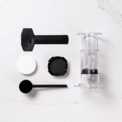2. Zaparzacz do kawy Aeropress Clear