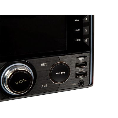2. BLOW RADIO AVH-9620 2DIN 7"
