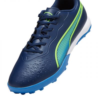 10. Buty piłkarskie Puma King Match TT M 107260 02