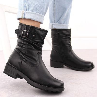 6. Botki Unisoft W EVE453