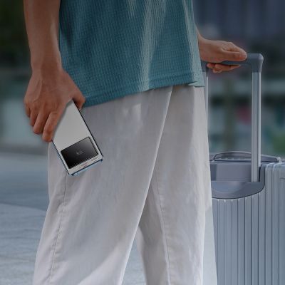 5. Powerbank Baseus Star-Lord 10000mAh 22,5W z wyświetlaczem cyfrowym i kablem USB-C 3A 30cm - biały