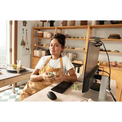 6. Klawiatura HP 350 Compact Multi-Device Bluetooth Keyboard bezprzewodowa czarna 692S8AA