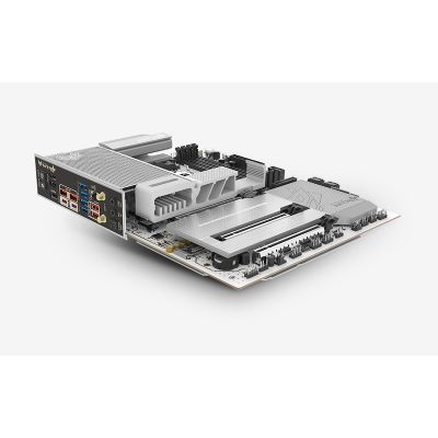 5. Płyta główna SAPPHIRE NITRO+ X870EA PHANTOMLINK P.E