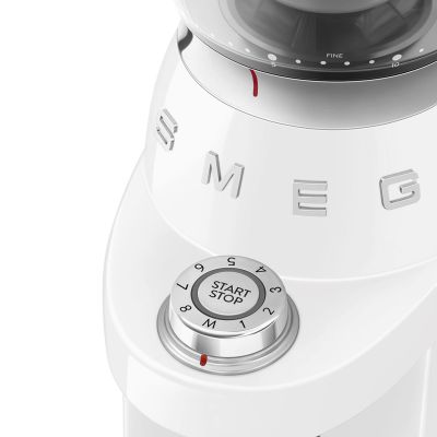 12. Smeg CGF03WHEU młynek do kawy 150 W Biały