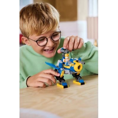 8. LEGO SONIC 77002 Cyclone kontra Metal Sonic