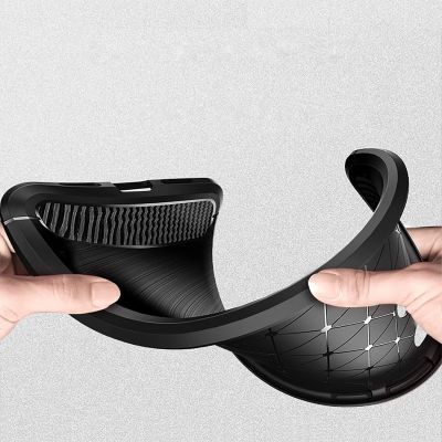 4. Carbon Case elastyczne etui pokrowiec OnePlus Nord N200 5G czarny