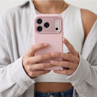 8. Etui Tech-Protect Uniq MagSafe CC na iPhone 18 Pro Max / 17 Pro Max - różowe