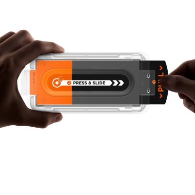 4. Szkło hartowane Spigen Glas.TR EZ Fit Pro HD 2-pack na Samsung Galaxy Z Fold 7 - przezroczyste