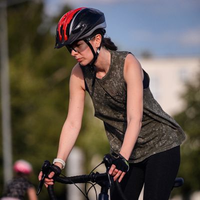 3. Okulary rowerowe Rockbros polaryzacyjne z ochroną UV i wkładką korekcyjną 14120008006 szare szkła - czarne