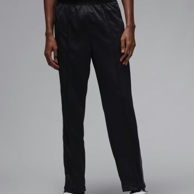2. Spodnie dresowe Air Jordan Essentials Tracksuit Pants Czarne - HF9341-010