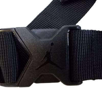 5. Saszetka Torba listonoszka na ramię Air Jordan Airborne hip bag - 7A0747-023