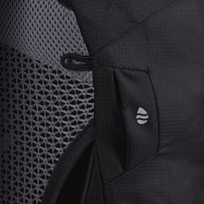 10. Plecak turystyczny Deuter AC Lite 16 black