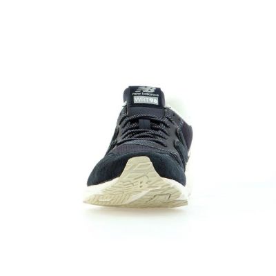 4. Buty New Balance W WRT96MC