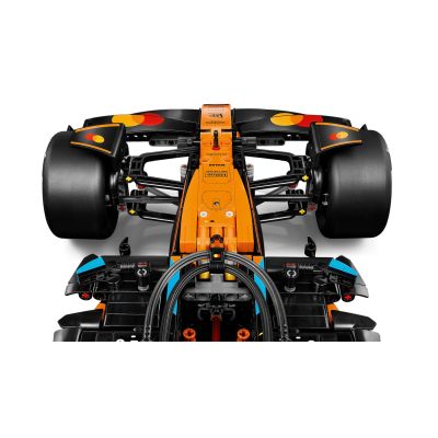 11. LEGO 42228 Technic - Bolid McLaren MCL39 F1