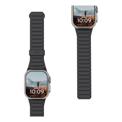 3. UAG Pathfinder - silikonowy dwustronny pasek magnetyczny do Apple Watch series 4-6 & SE 1-3, 44mm / series 7-9, 45mm / series 10-11, 46mm / Ultra 1-3, 49mm (ash/lava)