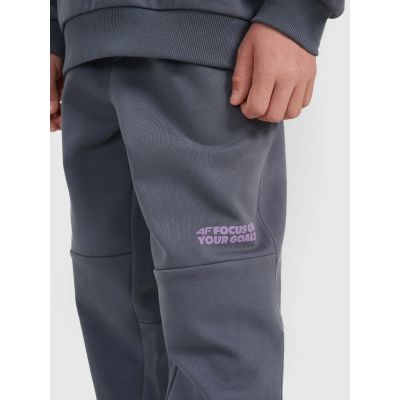 4. Spodnie dresowe joggery chłopięce 4F 4FJRAW25TTROM1605-22S