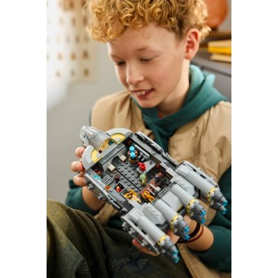 10. LEGO Star Wars 75445 - Anzellański statek gwiezdny